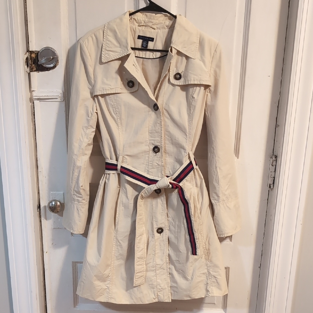 Tommy Hilfiger Beige Trench Coat with Striped Belt
